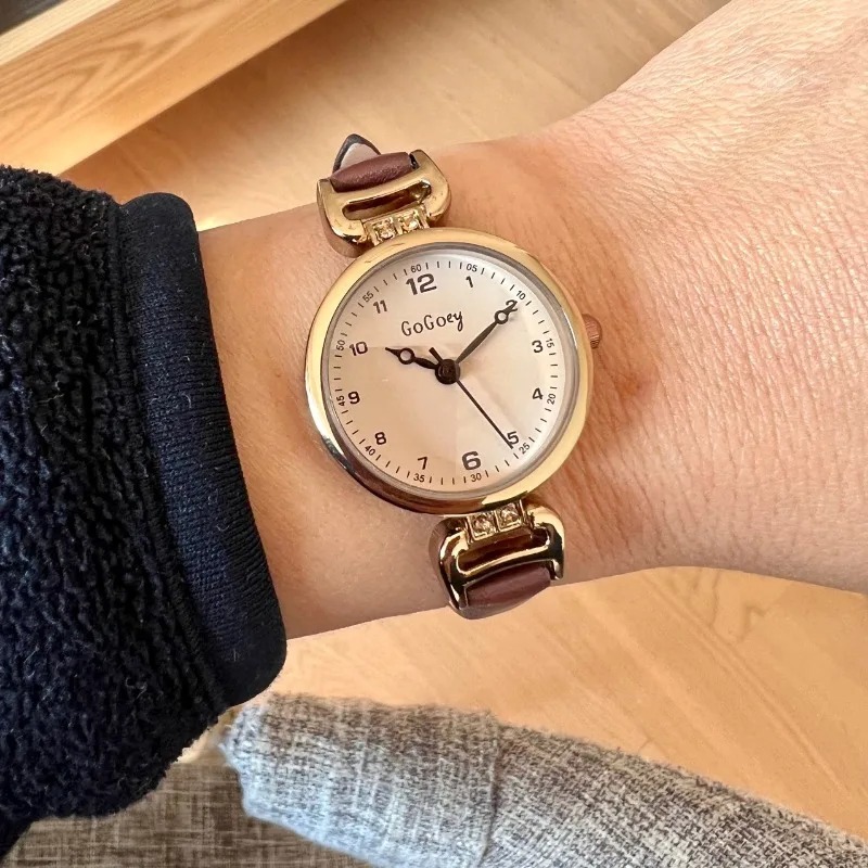 Hot Sale Classic Women's Watch - مراجعة Luxury Watch With Arabic Numerals وسعره