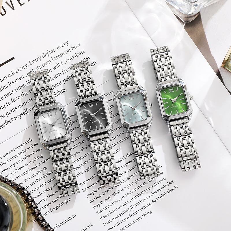 Famous Brand Women Watch No Lo - مراجعة Luxury Watch Brands Logo وسعره