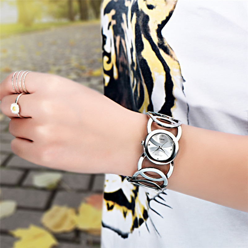 Luxury Brand Lady Gold Watches - مراجعة Luxury Watch Vintage وسعره