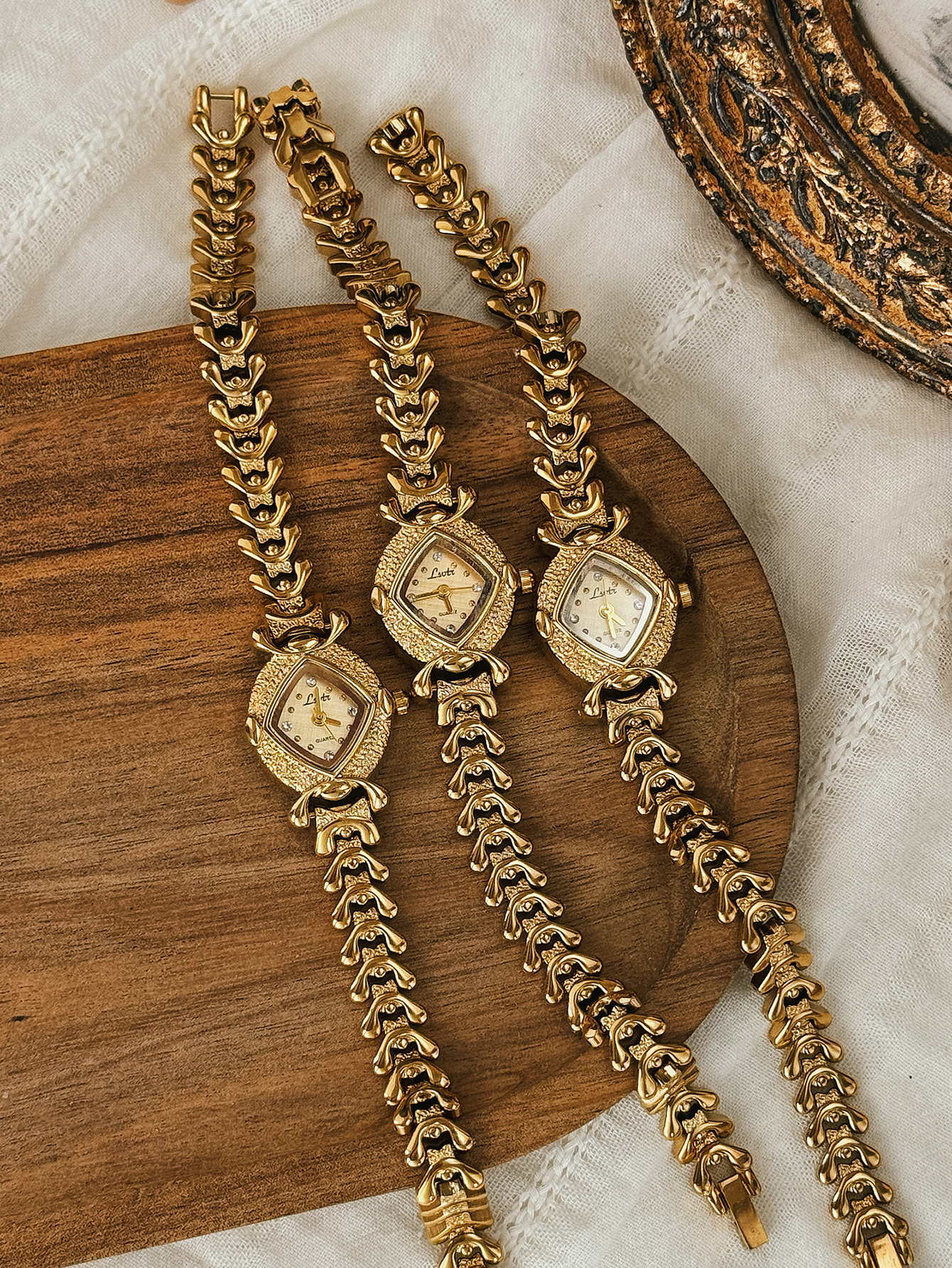 1 Piece of New French-Style Go - مراجعة Luxury Watch Vintage وسعره