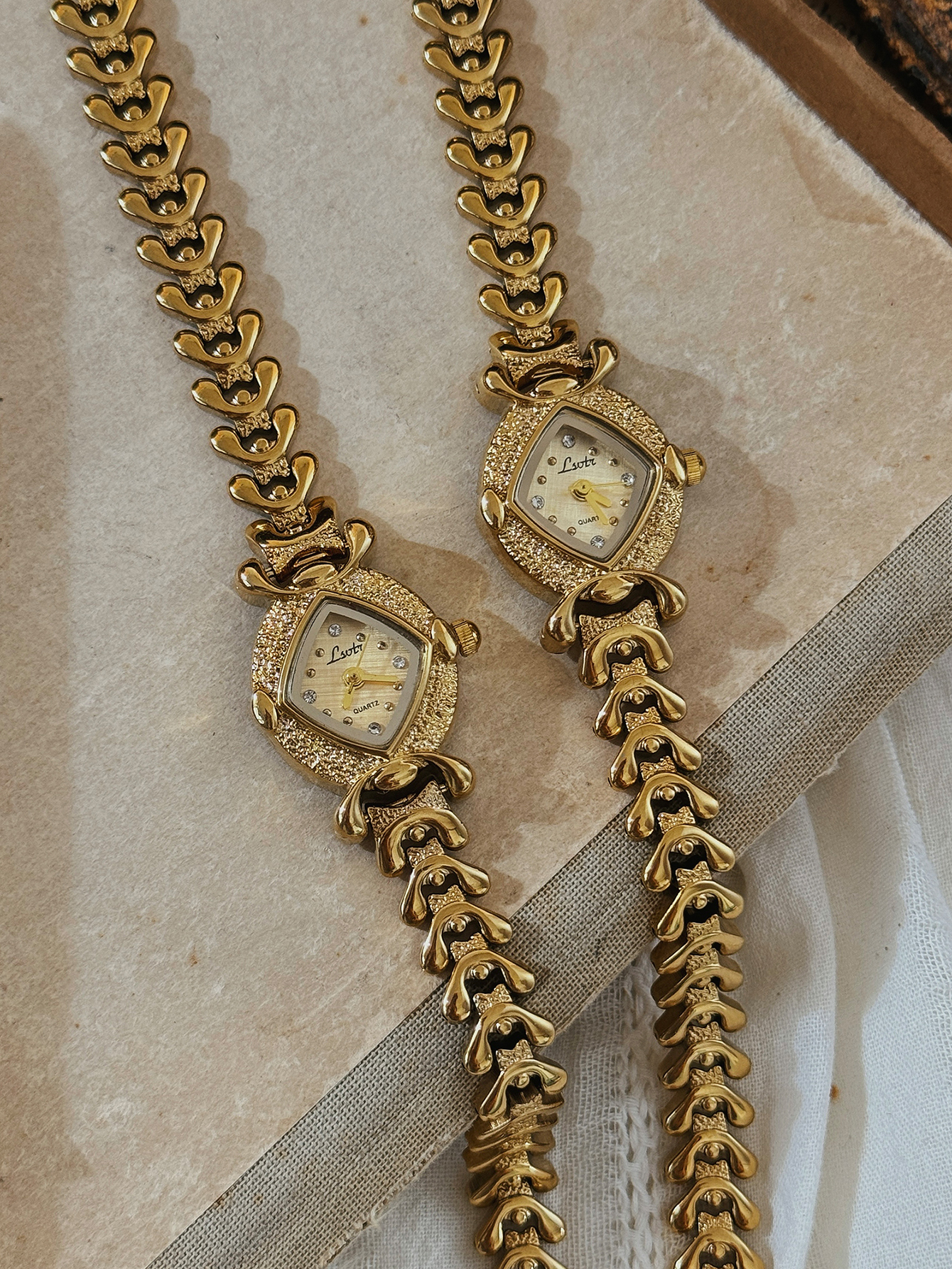 1 Piece of New French-Style Go - مراجعة Luxury Watch Vintage وسعره