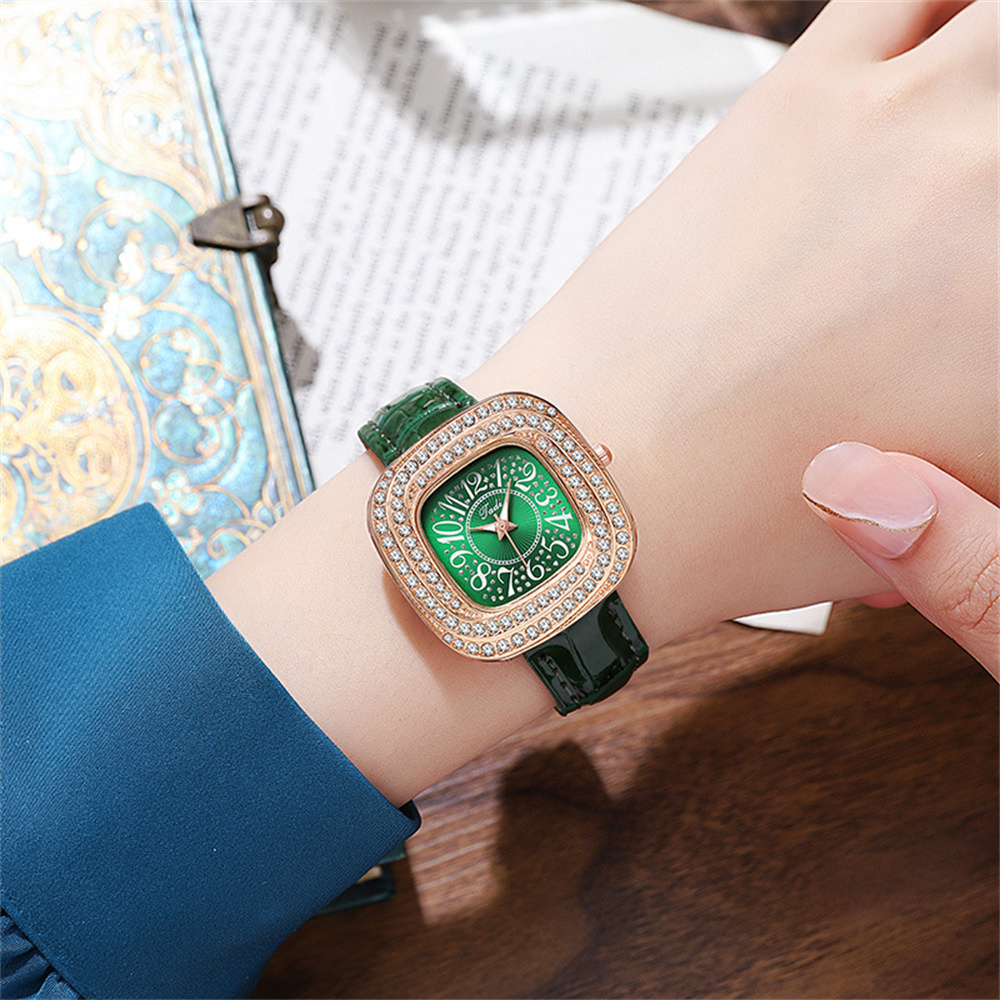 Fashion Full Star Luxury Ladie - مراجعة Luxury Watch With Arabic Numerals وسعره