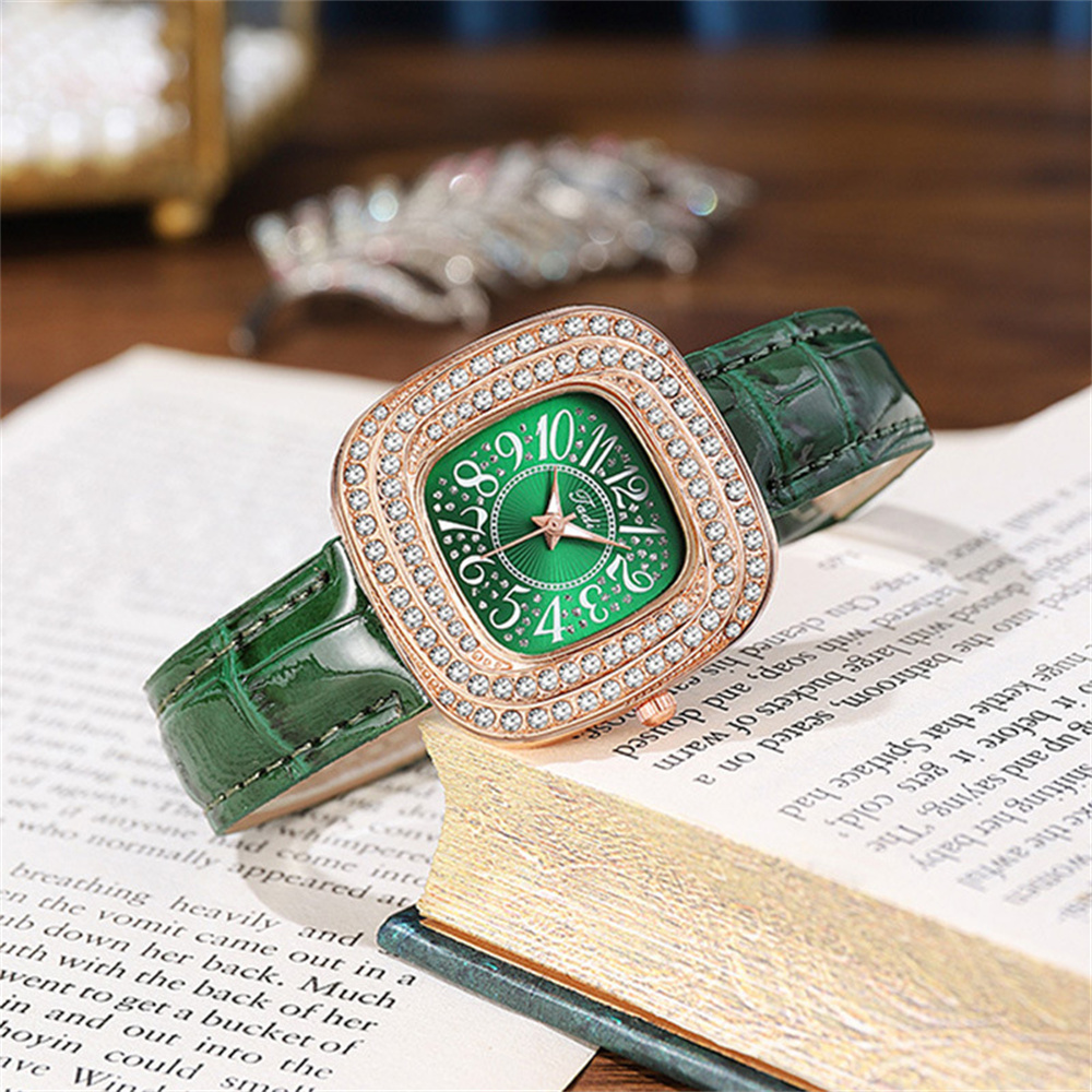Fashion Full Star Luxury Ladie - مراجعة Luxury Watch With Arabic Numerals وسعره