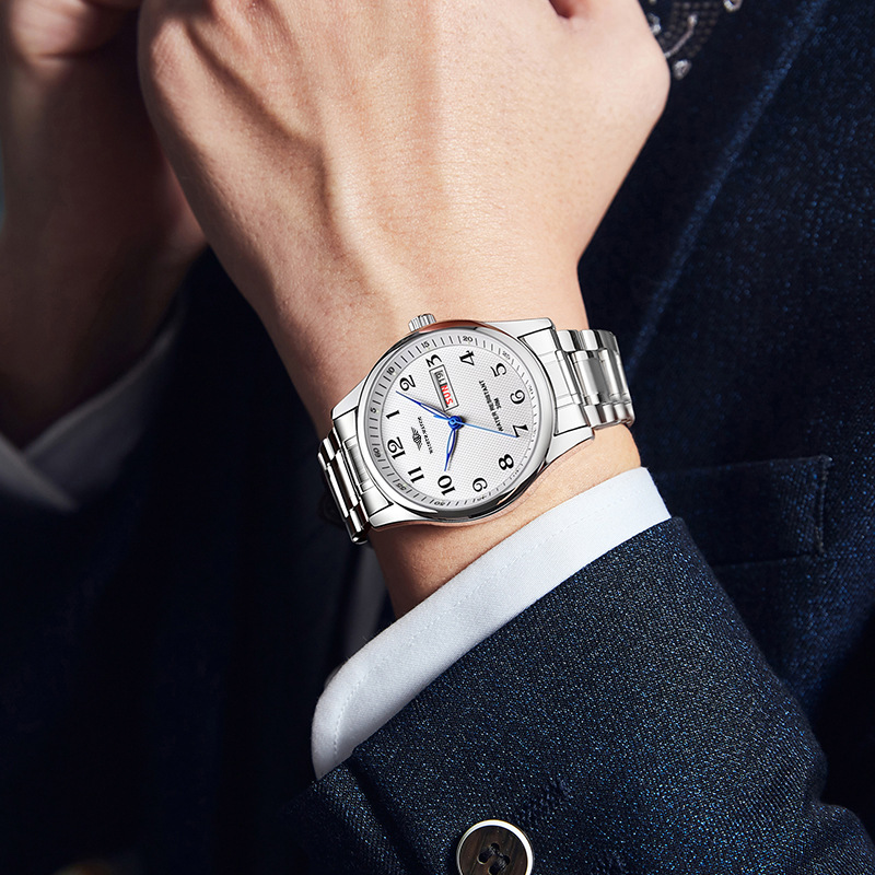WLISTH Luxury Brand Men's Watc - مراجعة Luxury Watch With Arabic Numerals وسعره