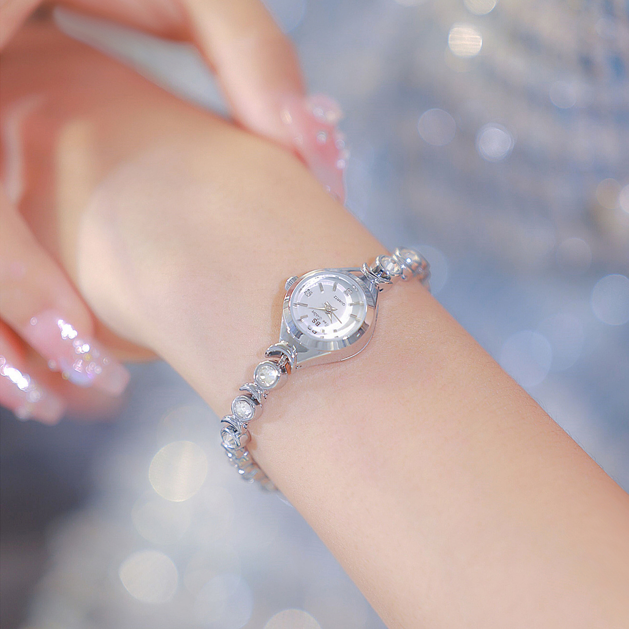 Ladies Watch Light Luxury Bran - مراجعة Luxury Watch List وسعره