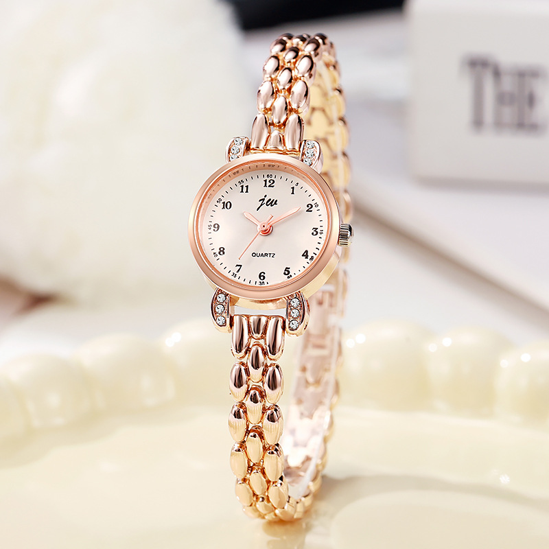 Fashion Women Bracelet Watches - مراجعة Luxury Watch With Arabic Numerals وسعره