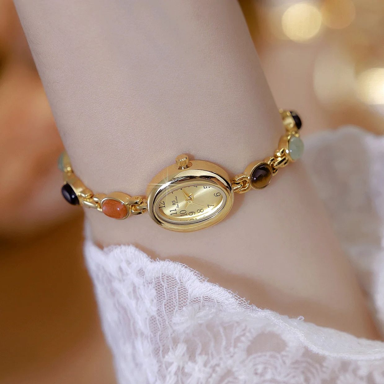 Vintage Oval Small Dial Women' - مراجعة Luxury Watch Vintage وسعره