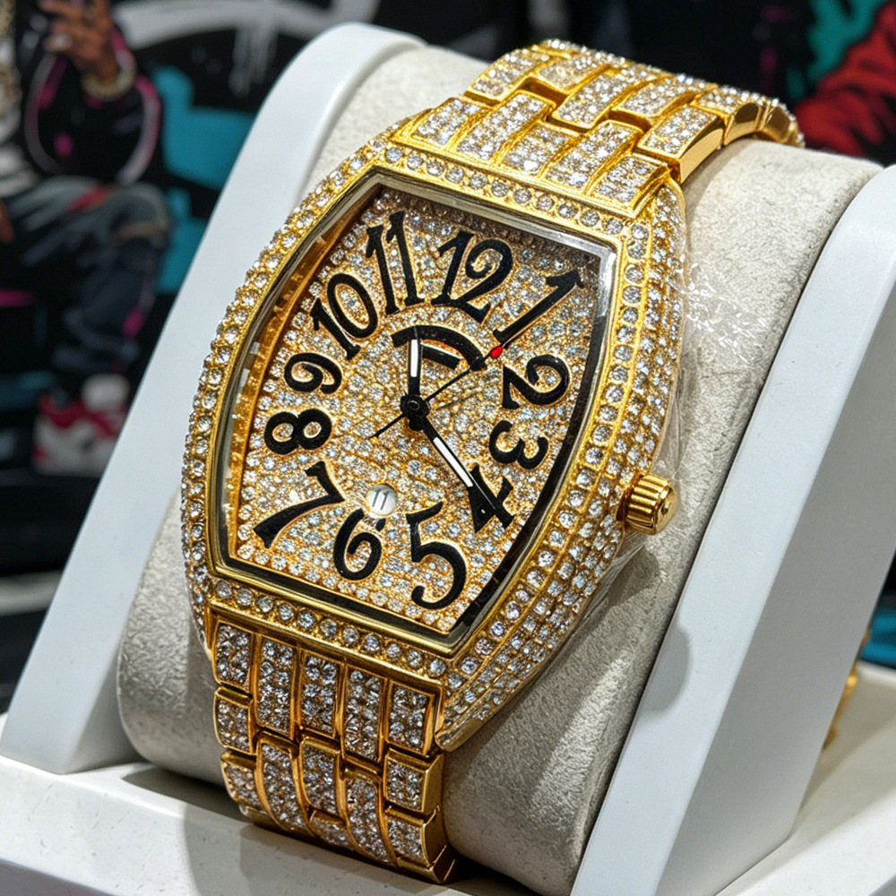 Tonneau NO Logo Full Diamond H - مراجعة Luxury Watch Brands Logo وسعره