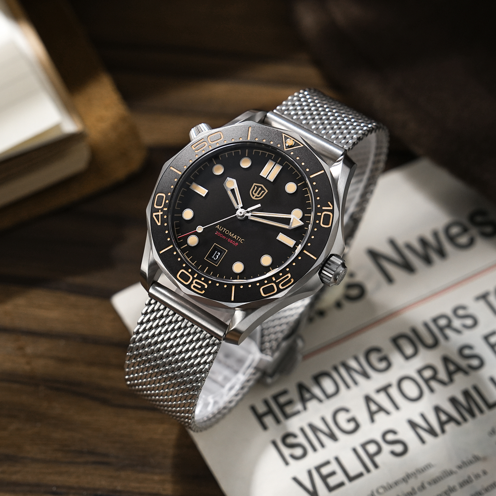 Watchdives WD007 V4 Automatic  - مراجعة Luxury Watch Case وسعره