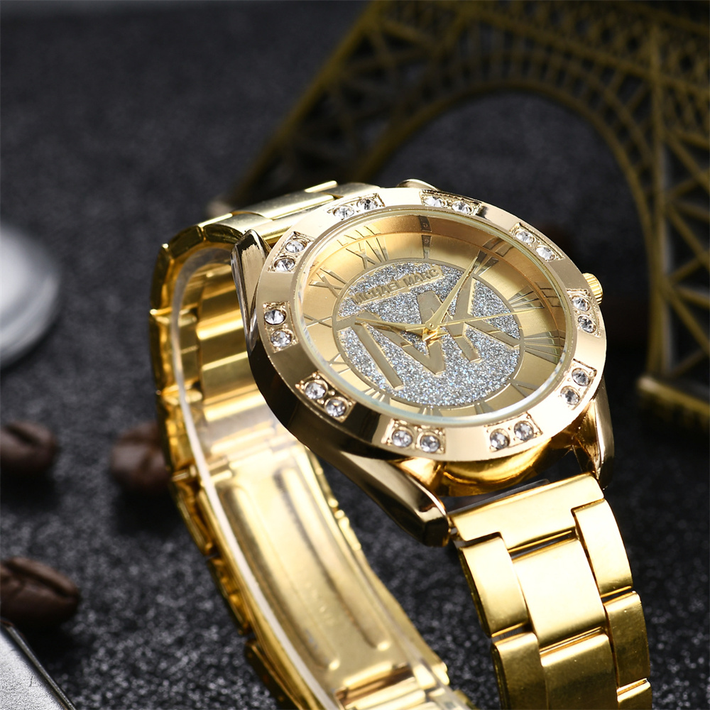 Luxury Women's Watch Fashion 2 - مراجعة Luxury Watch Events وسعره