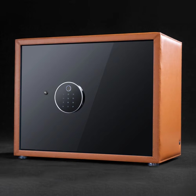 Luxury Automatic Watch Winder  - مراجعة Luxury Watch Case وسعره
